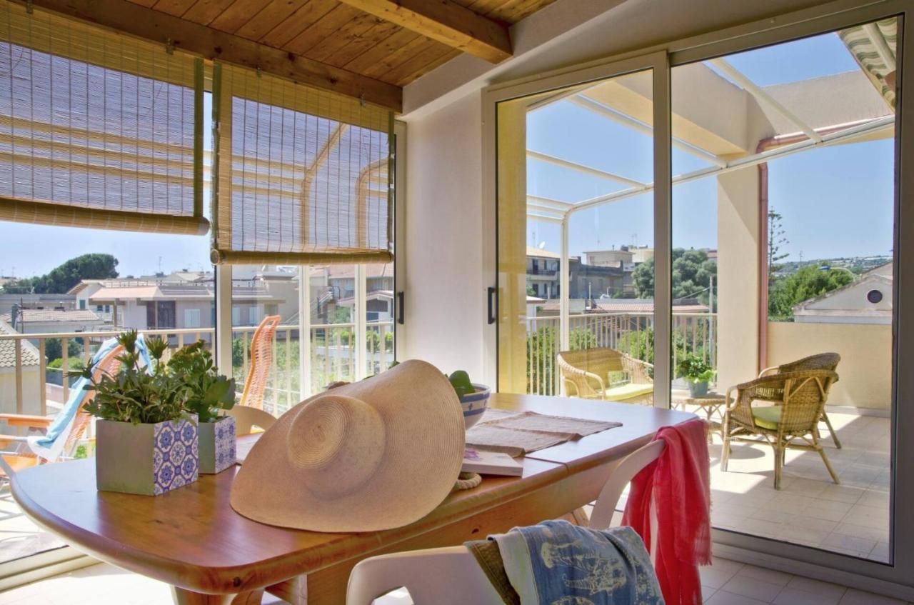 Casa Vacanze Orizzonte Sul Mare Villa Sampieri Exterior photo